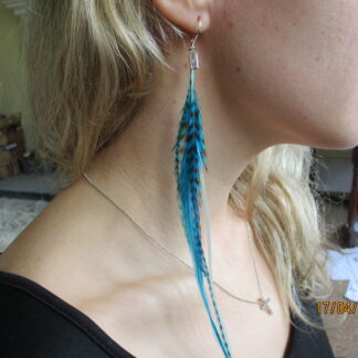 Feather earring blue 6 feathers
